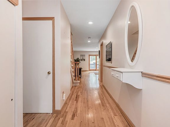 4th image of 12 Pine St #3