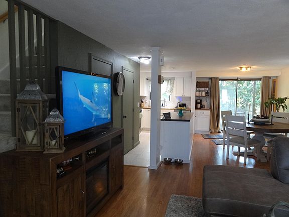 4th image of 329 W Main Street APT 26