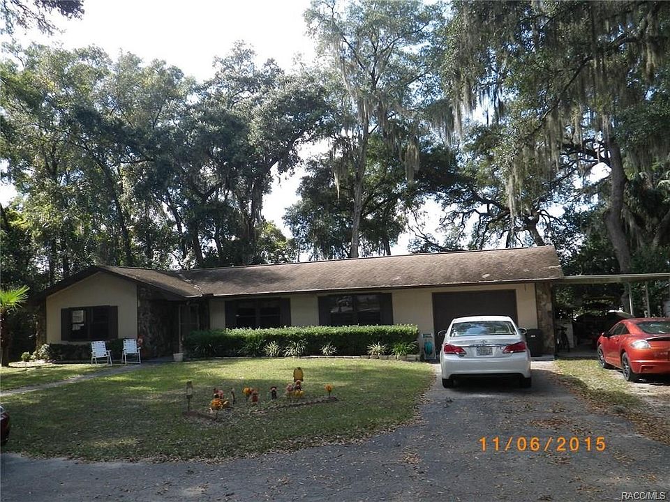 1st image of 560 N Woodlake Ave