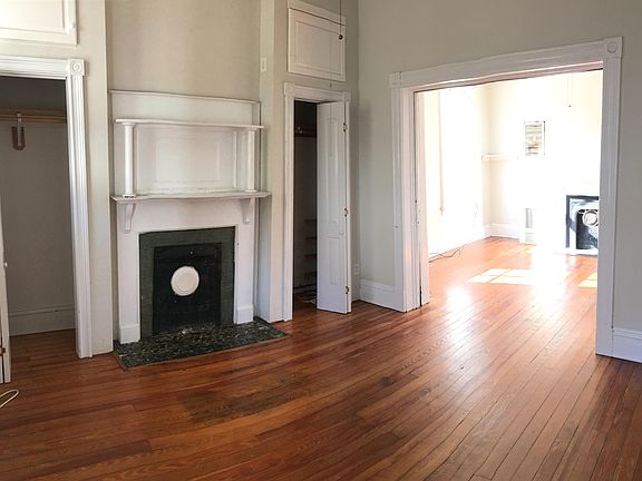 3rd image of 12 S Shields Ave APT 1