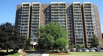 Front of the Chelsea