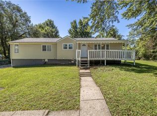 8707 Longview Rd, Kansas City, MO 64134