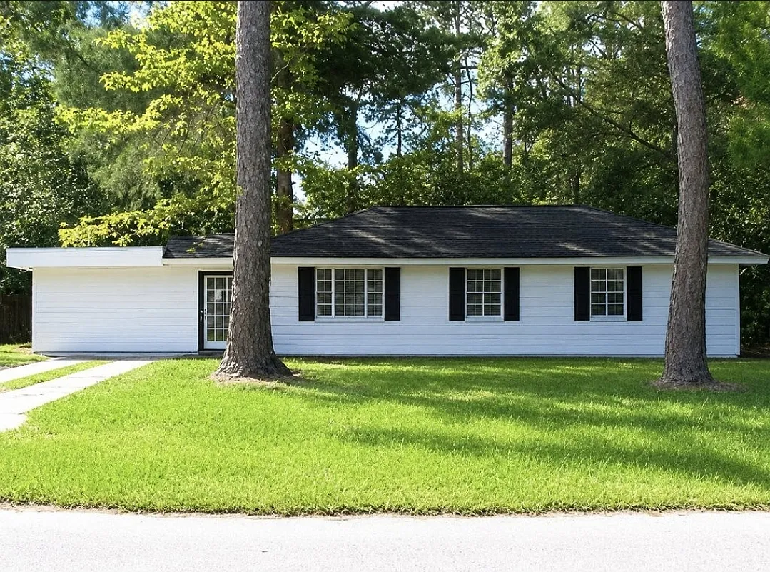 5 bed, 1921 sqft, $1,895 — Photo 1