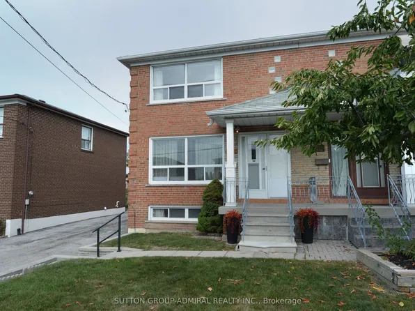 14 Thurrock Rd, Toronto, ON M3L 1P6