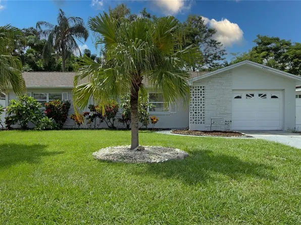 2467 Brentwood Dr, Clearwater, FL 33764