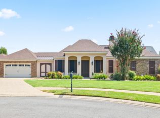 102 La Quinta Ct, Broussard, LA 70518