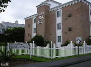 79 Park Ave APT 211, Danbury, CT 06810