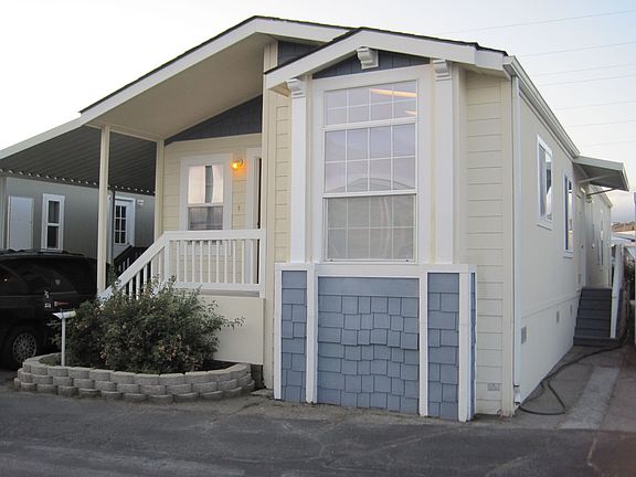 3rd image of 3015 E Bayshore Rd #374