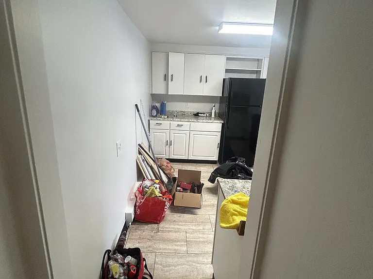 309 N 6th St #4 — Photo 13