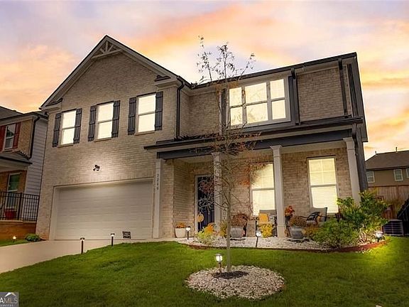 2nd image of 7246 Gladstone Cir