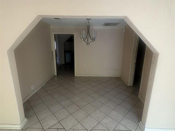 3rd image of 7405 Carothers St