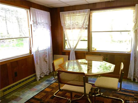5th image of 43 Karl Ave