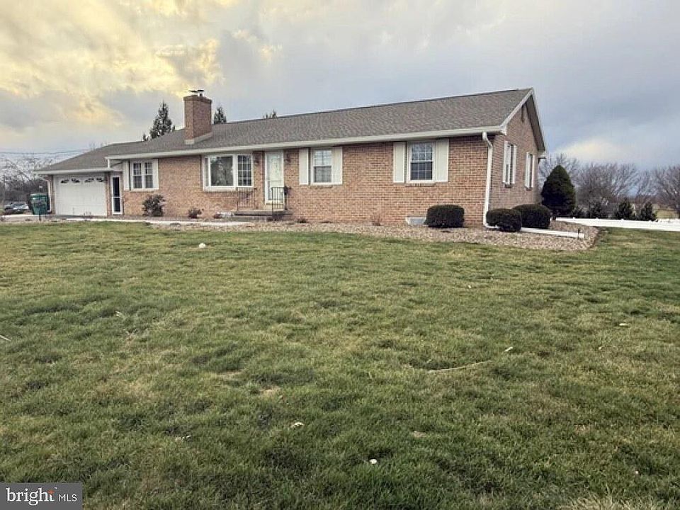 2nd image of 420 Heisers Ln