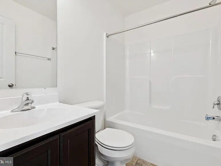3807 Castle Dr #1 — Photo 20