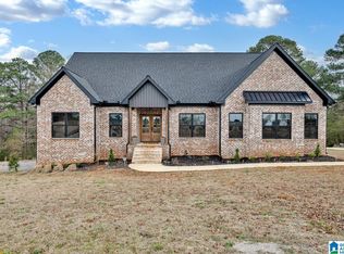 2864 Corner Rd, Warrior, AL 35180