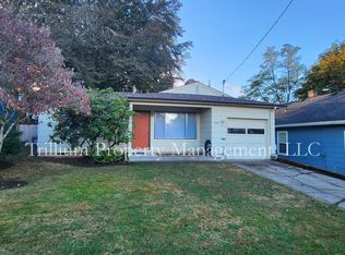 215 SE 74th Ave, Portland, OR 97215