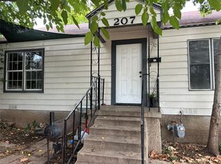 207 N Albrook Dr, Dallas, TX 75211
