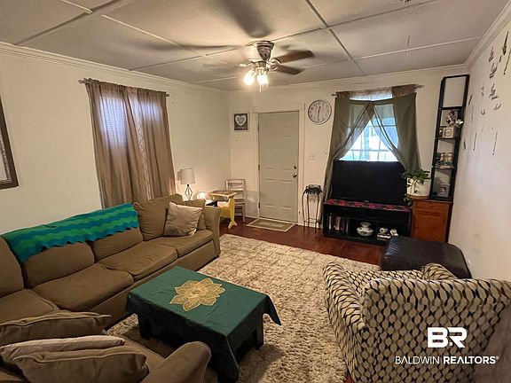 2nd image of 1950 Ryders Ln