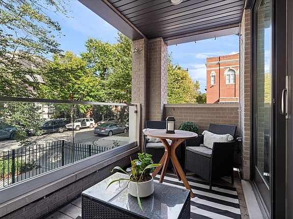 5th image of 2731 W Cortez St #1