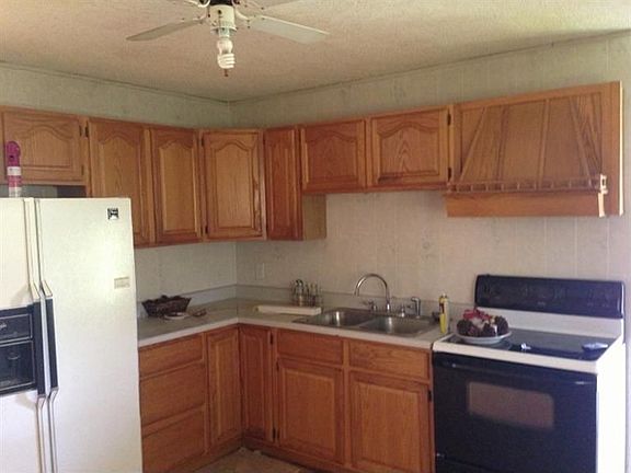 3rd image of 1216 Wendall Ave