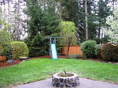 Beautiful back yard!