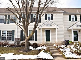56 Village Dr, Schwenksville, PA 19473