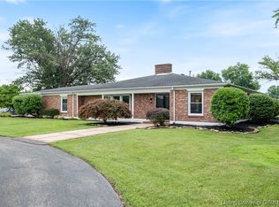 557 Norman Dr, Sellersburg, IN 47172
