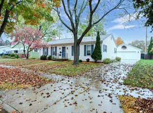 930 W Lindbergh St, Appleton, WI 54914