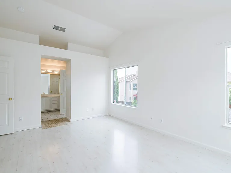 4248 Verdigris Cir — Photo 55