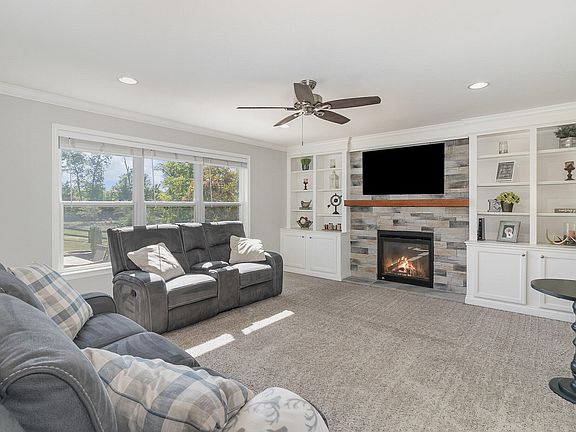 5th image of 3012 Saint Brendan Pl