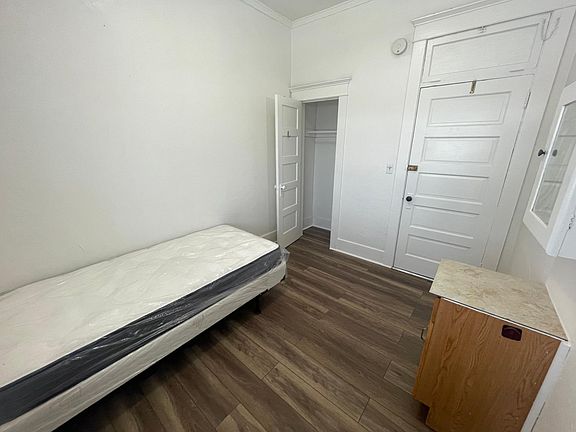 2nd image of 510 1/2 W Whittier Blvd #7