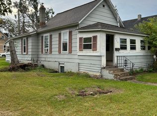 906 Irvine Ave NW, Bemidji, MN 56601
