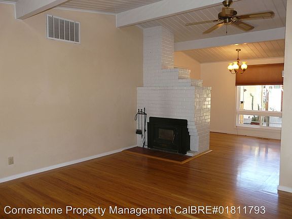 4th image of 15265 Clydelle Ave