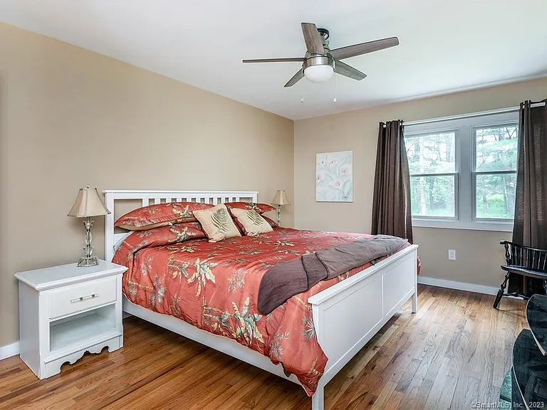23 Cornwall Rd — Photo 20