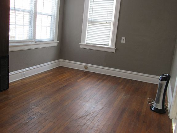 5th image of 2850 Laviere St
