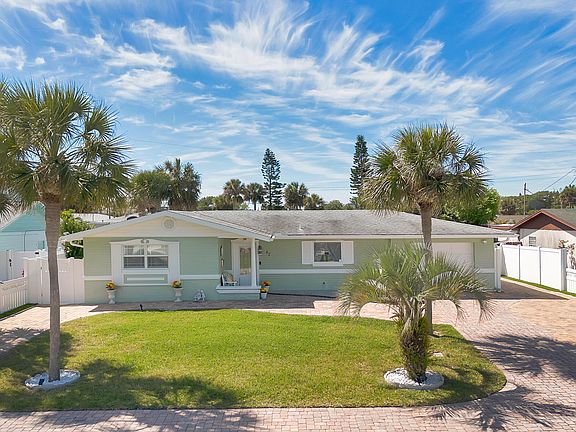 4th image of 42 Ocean Crest Dr