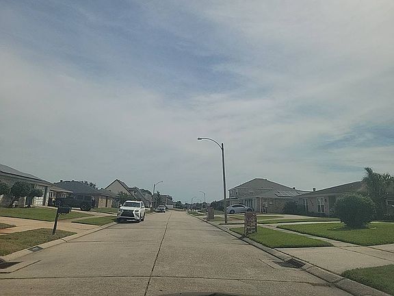 5th image of 11272 Fernley Dr