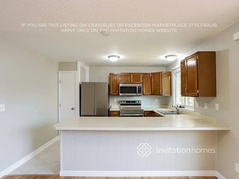 19495 E Nassau Dr — Photo 4