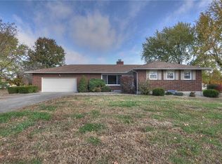 202 W Oak St, Archie, MO 64725