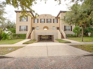 310 E Vanderbilt St, Orlando, FL 32804