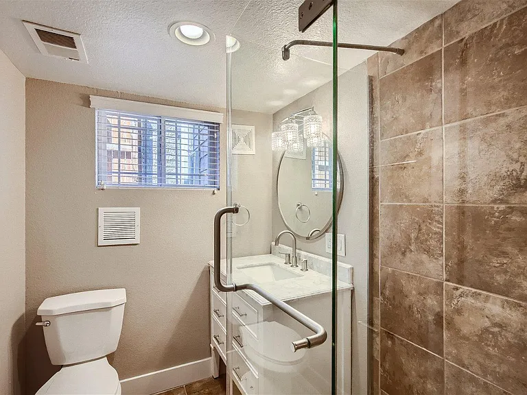 3329 N Race St — Photo 9