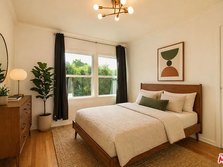 4336 Laurel Canyon Blvd — Photo 17