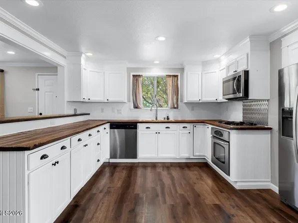 6500 David James Blvd, Sparks, NV 89436