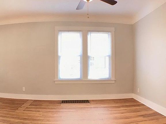 2nd image of 119 W Robert Ave Unit 1