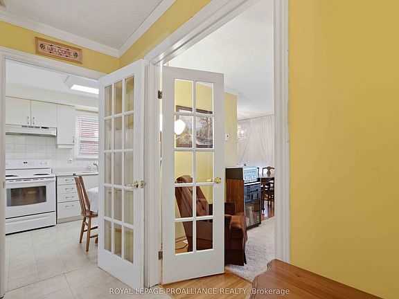 5th image of 21 Miron Rd