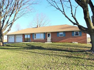 189 Limerock Rd, Lititz, PA 17543