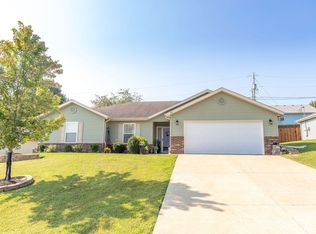 427 Spring Meadow Pkwy, Branson, MO 65616