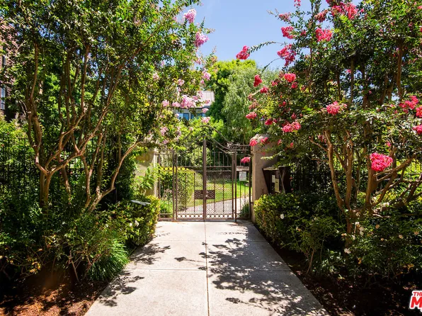 950 N Kings Rd Unit 223, West Hollywood, CA 90069