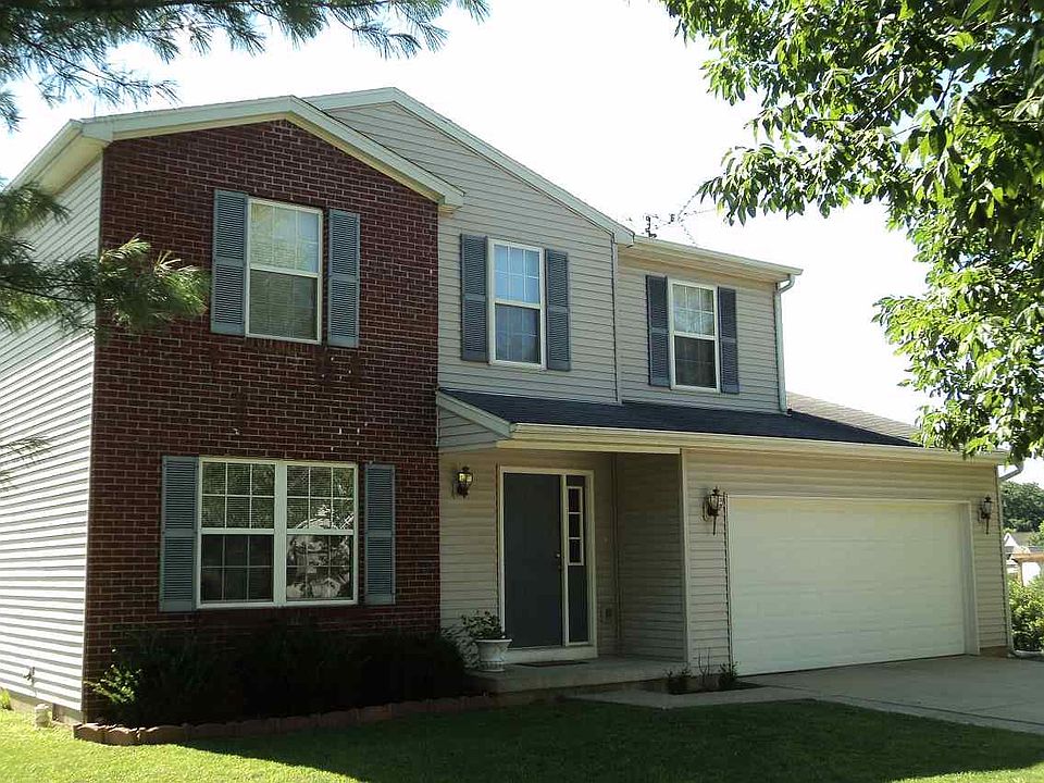 1st image of 2734 S Pinehurst Dr
