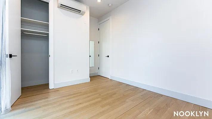 Rented by Nooklyn NYC LLC | media 8